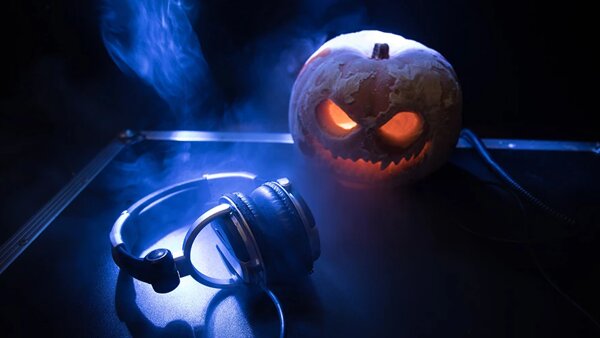 Halloween pro malé čaroděje a čarodějnice! Strašidelné audioknihy se slevou 30 %